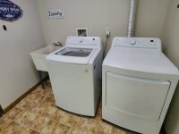 Lakeside Meadows laundry area