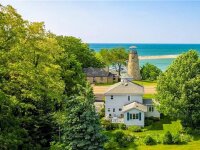 LightKeeper's Refuge Lakehouse back with Barcelona Lighthouse and Lake Erie