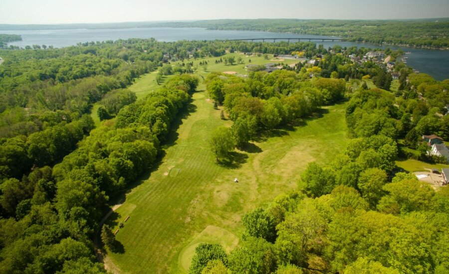 Casual-American-Bemus Point-Golf-Club-Tap-House-5