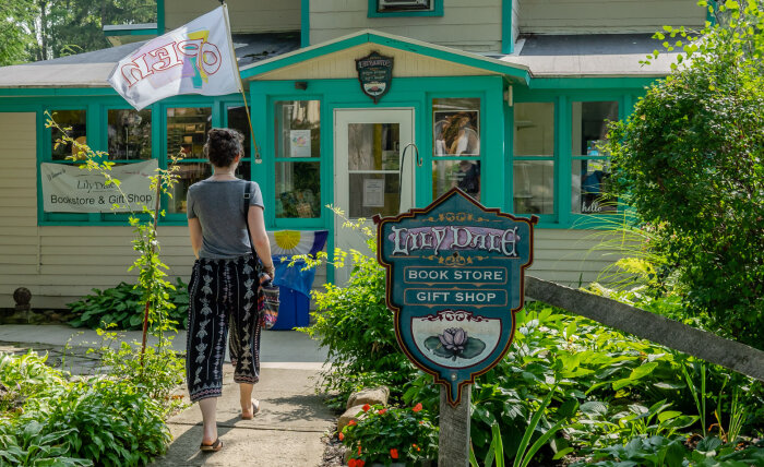 Shopper walking into Lily Dale Bookstore