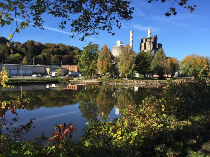 Jamestown-Riverwalk-Cindy-Aronsen