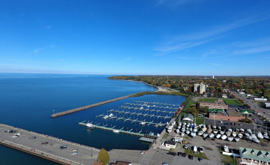 Holiday Harbor Marina