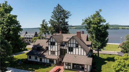 Green Farm exterior with Chautauqua Lake