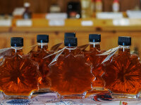 maple syrup gift bottles