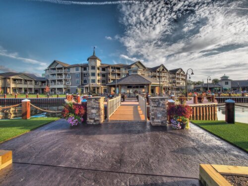 Chautauqua Harbor Hotel