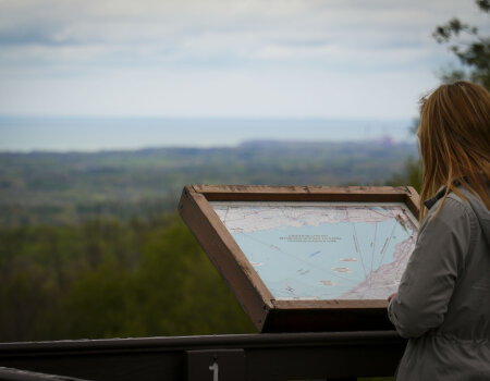 Luensman Overlook with map