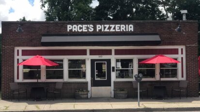 DINE Pace's Pizza Exeterior