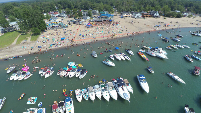 Boats hanging out at Sunset Bay on Lake Erie