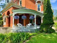 Edwards Waterhouse Inn porch