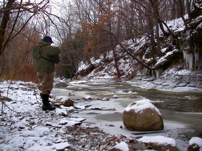 fly fisherman- winter2 A-Rey